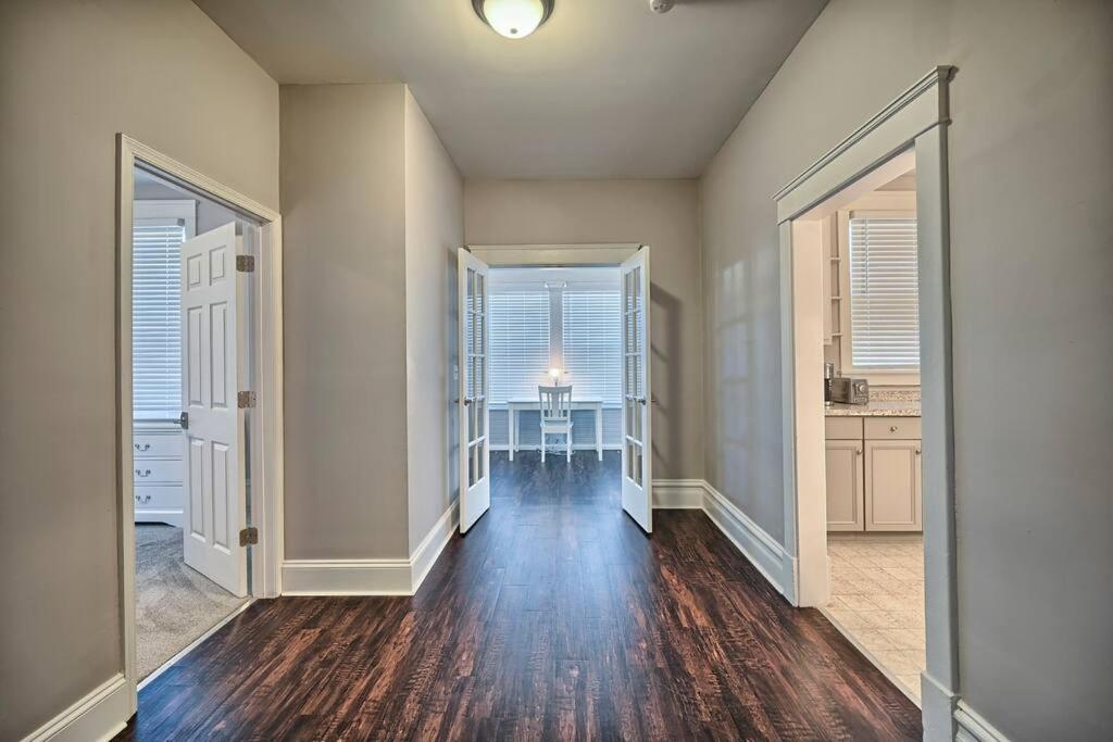 Suites On Seneca - Lovely 2 Bed 1 Bath Apartment Harrisburg Eksteriør billede